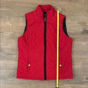 Quilted Red Sleeveless Vest - Unbranded
